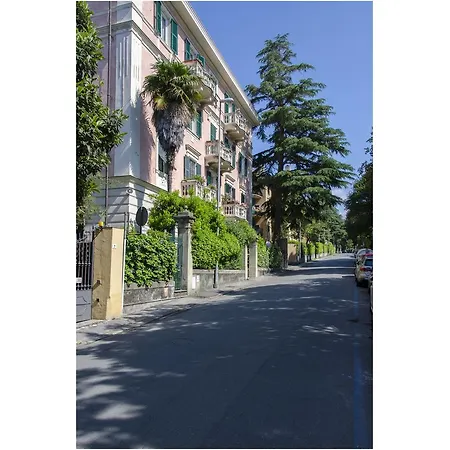 Altido Flora Business And Leisure In Genova Apartman
